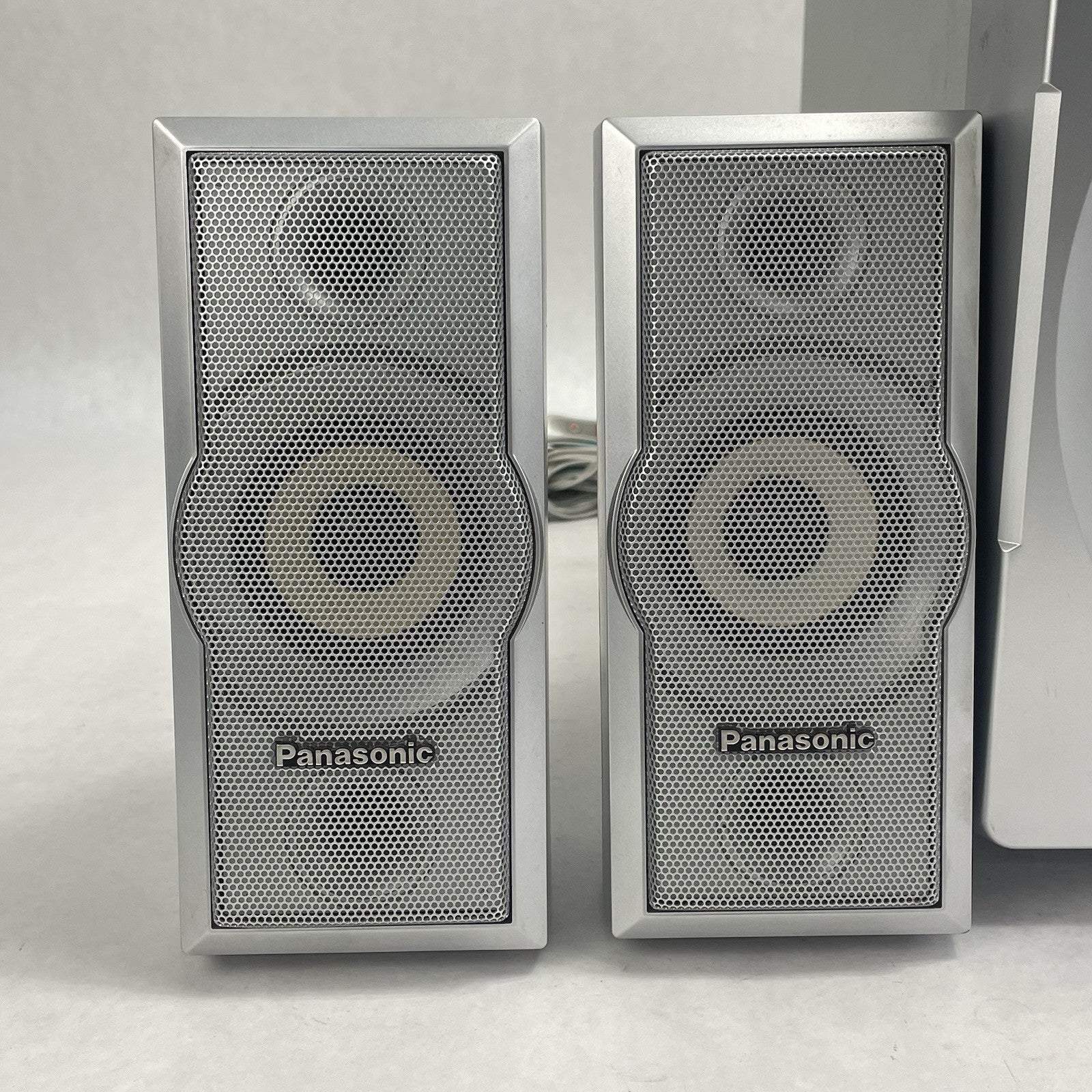 Panasonic SB-W670 Home Theatre System Tested2