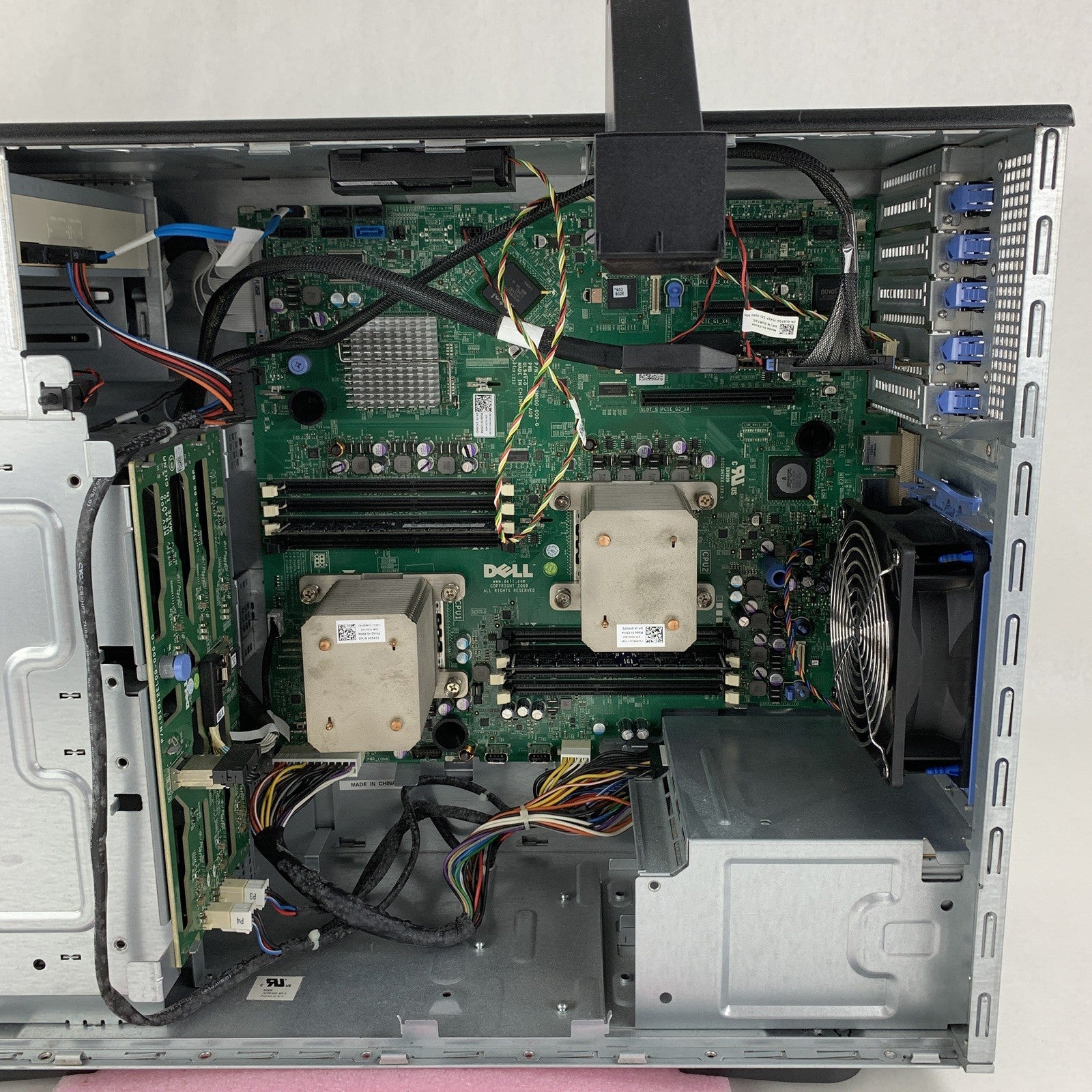 Dell PowerEdge T410 Server  2x Xeon E5503 2 GHz 16 GB Ram No OS No HDD