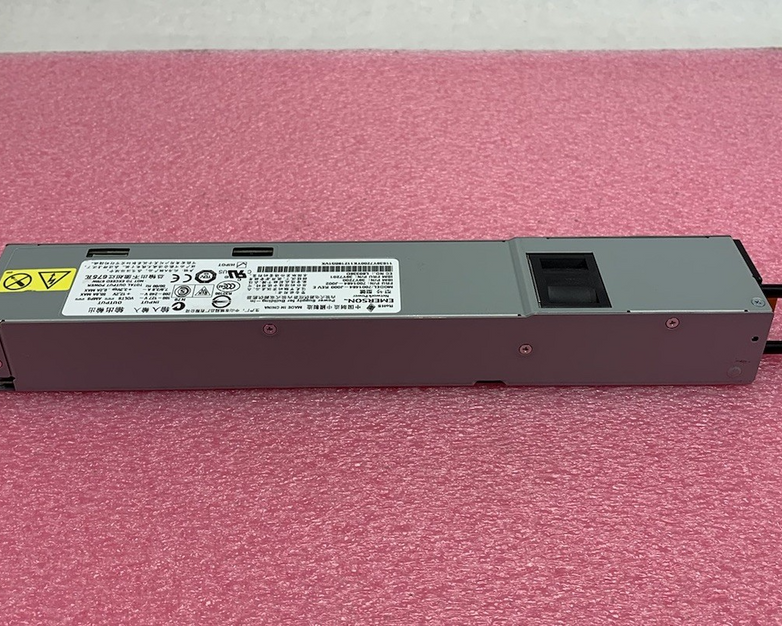 Emerson 7001484-J000 Rev E 675W Server Power Supply