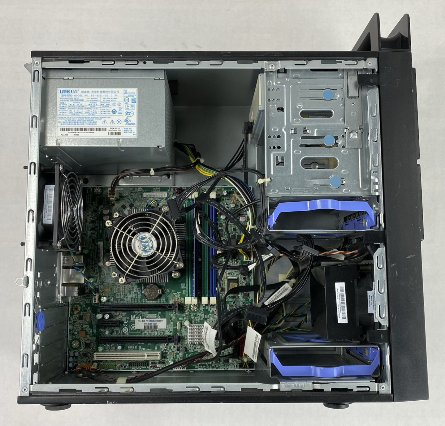 Lenovo ThinkStation E32 MT Intel Core i3-4330 3.50GHz 4GB RAM No HDD No OS