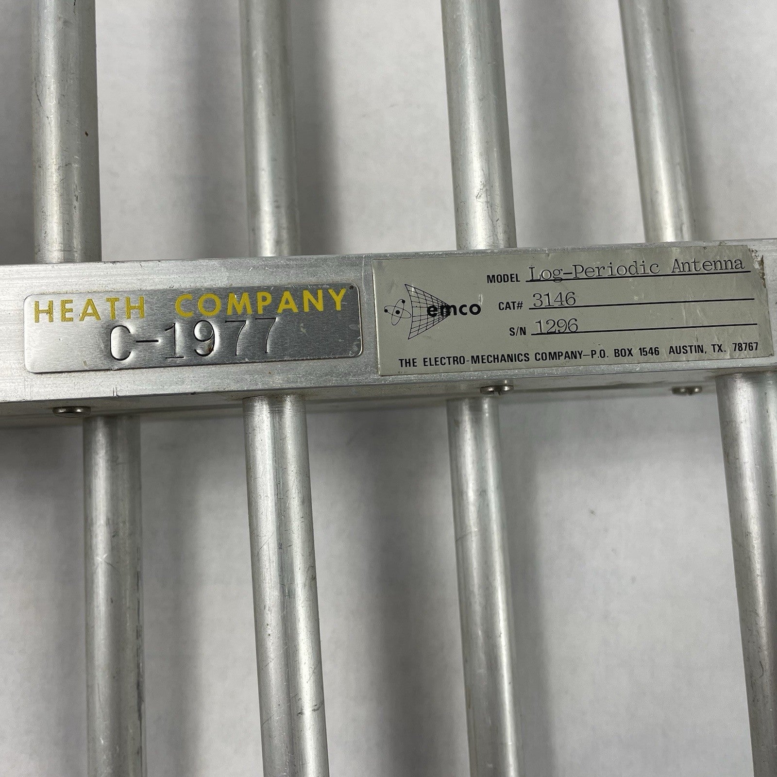 Emco Eaton 3146 Log Periodic Antenna 1605 200MHz-1GHz