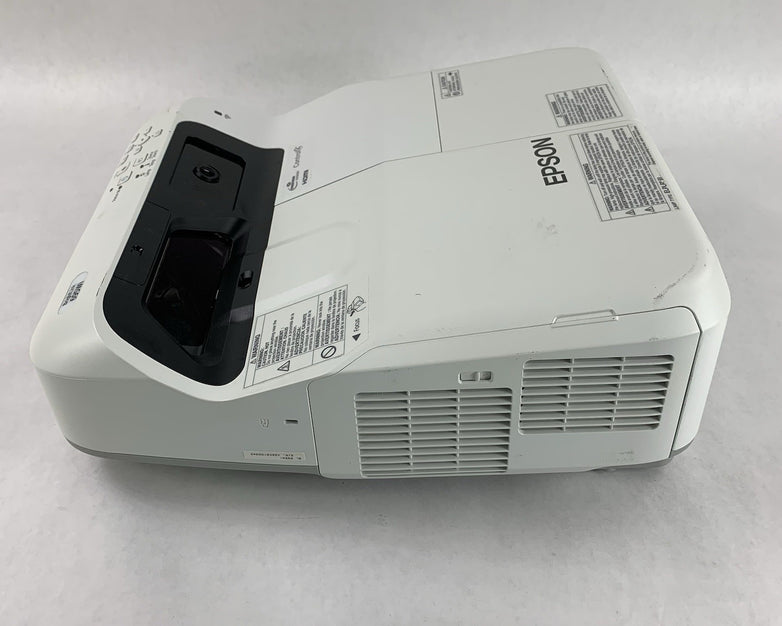Epson PowerLite 695Wi H740A LCD Lamp Projector 1132 Lamp Hours - No Remote