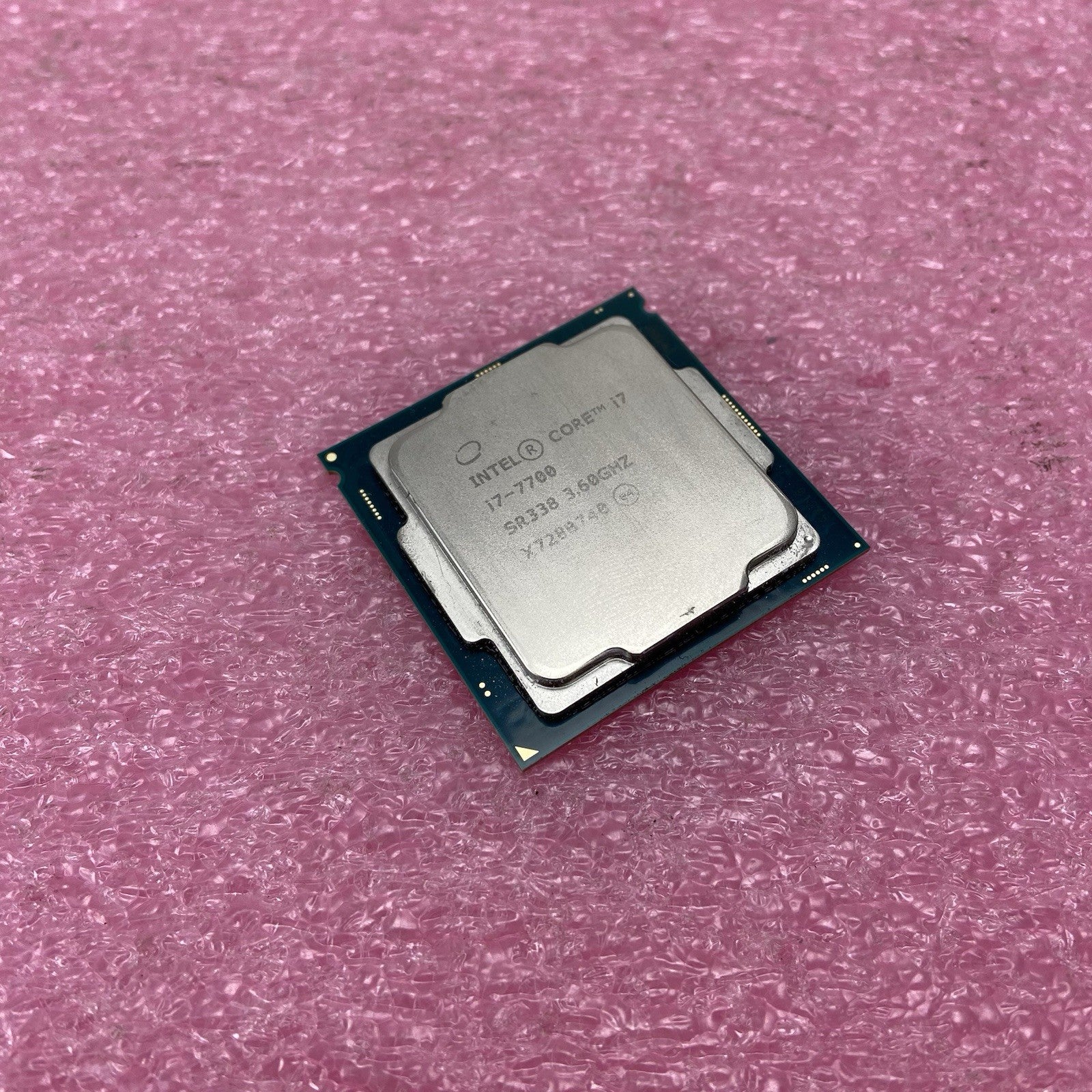 Intel Core i7-7700 SR338 3.6GHz SR338 Desktop CPU0