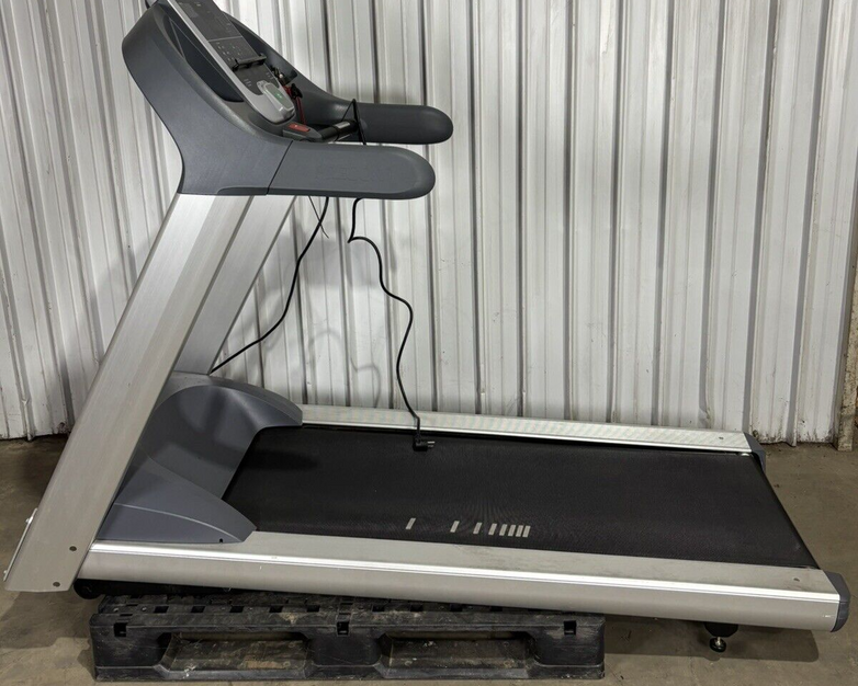 Precor 932i Precision Low Impact Treadmill