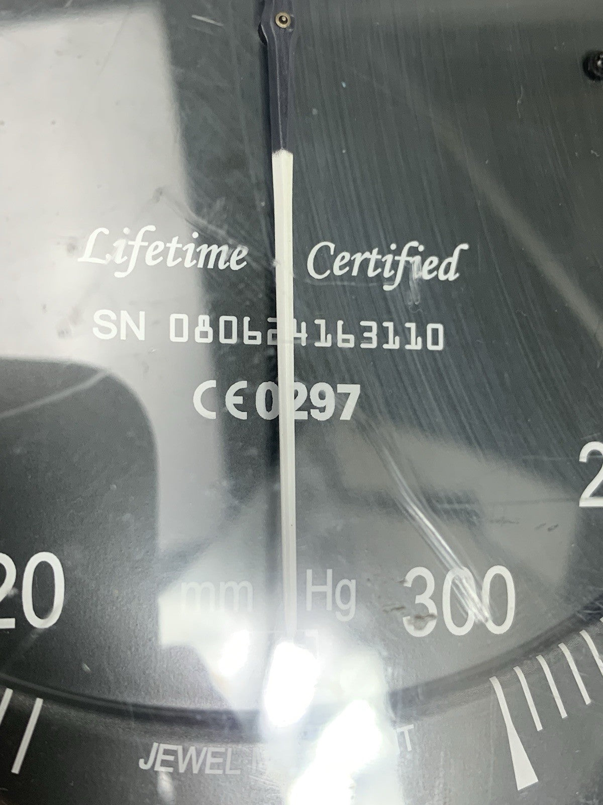 Welch Allyn CE0297 Sphygmomanometer Dark Grey With Basket and Pressure Regulator6