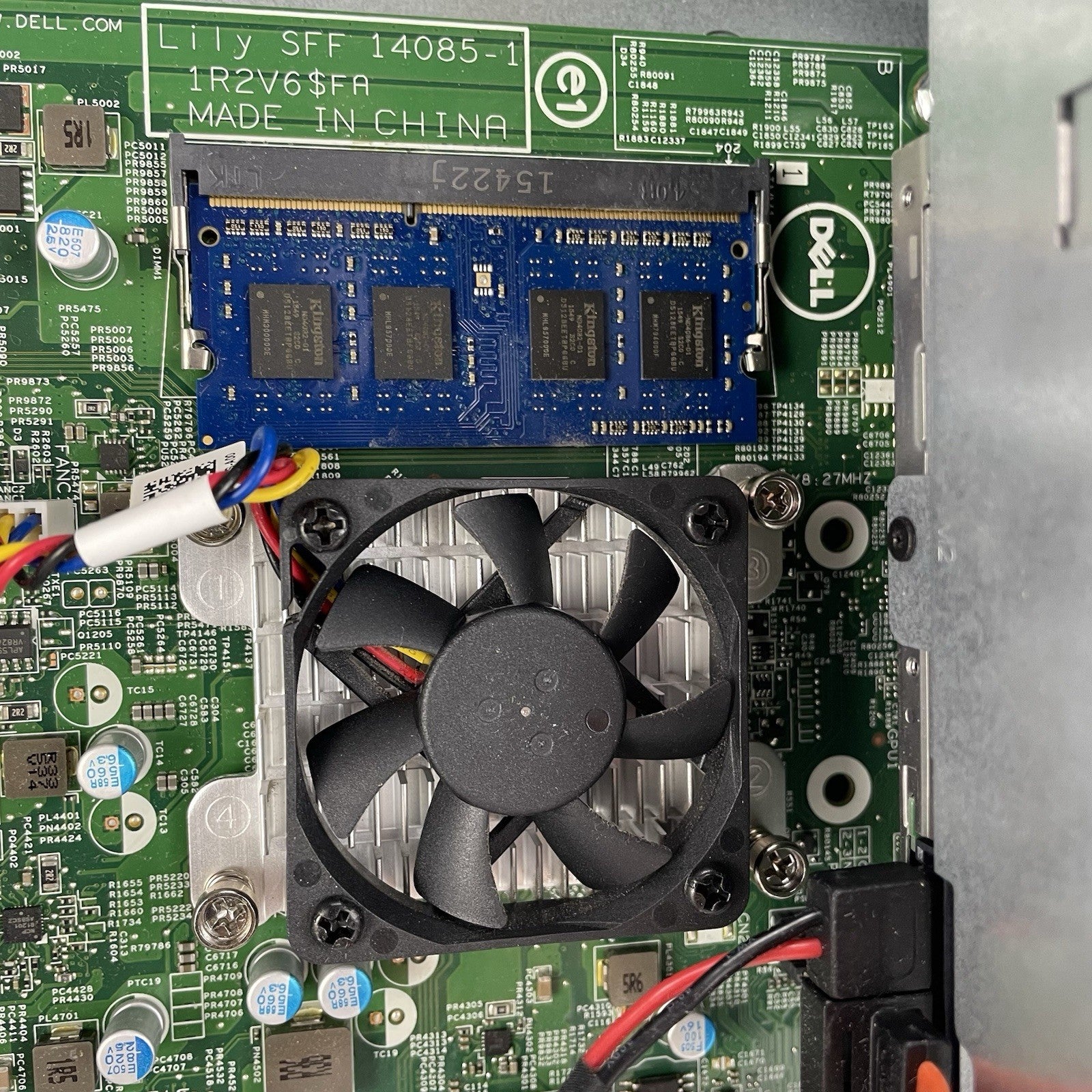 DELL INSPIRON 3252 INTEL Pentium N3700 1.6GHz 4GB No HDD No OS