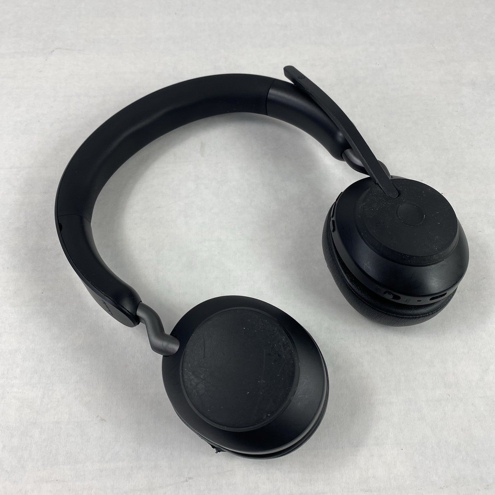 Jabra Evolve2 65 Stereo USB-C Wireless Stereo Headset w/ Dongle and Case Tested