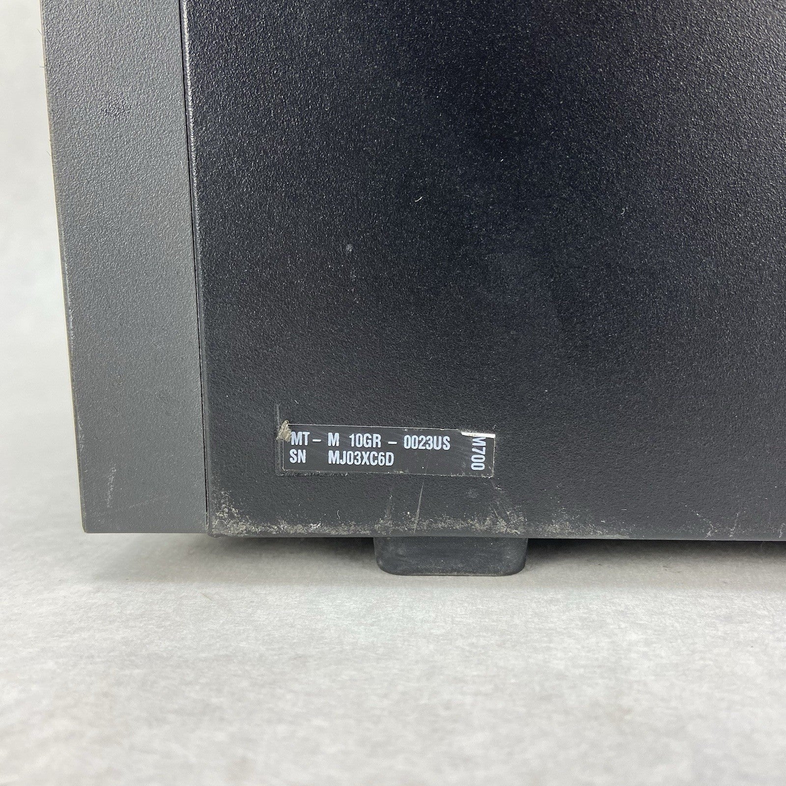 Lenovo ThinkCentre M700 MT Intel Core i5-6400 2.7GHz 16GB RAM No HDD No OS4