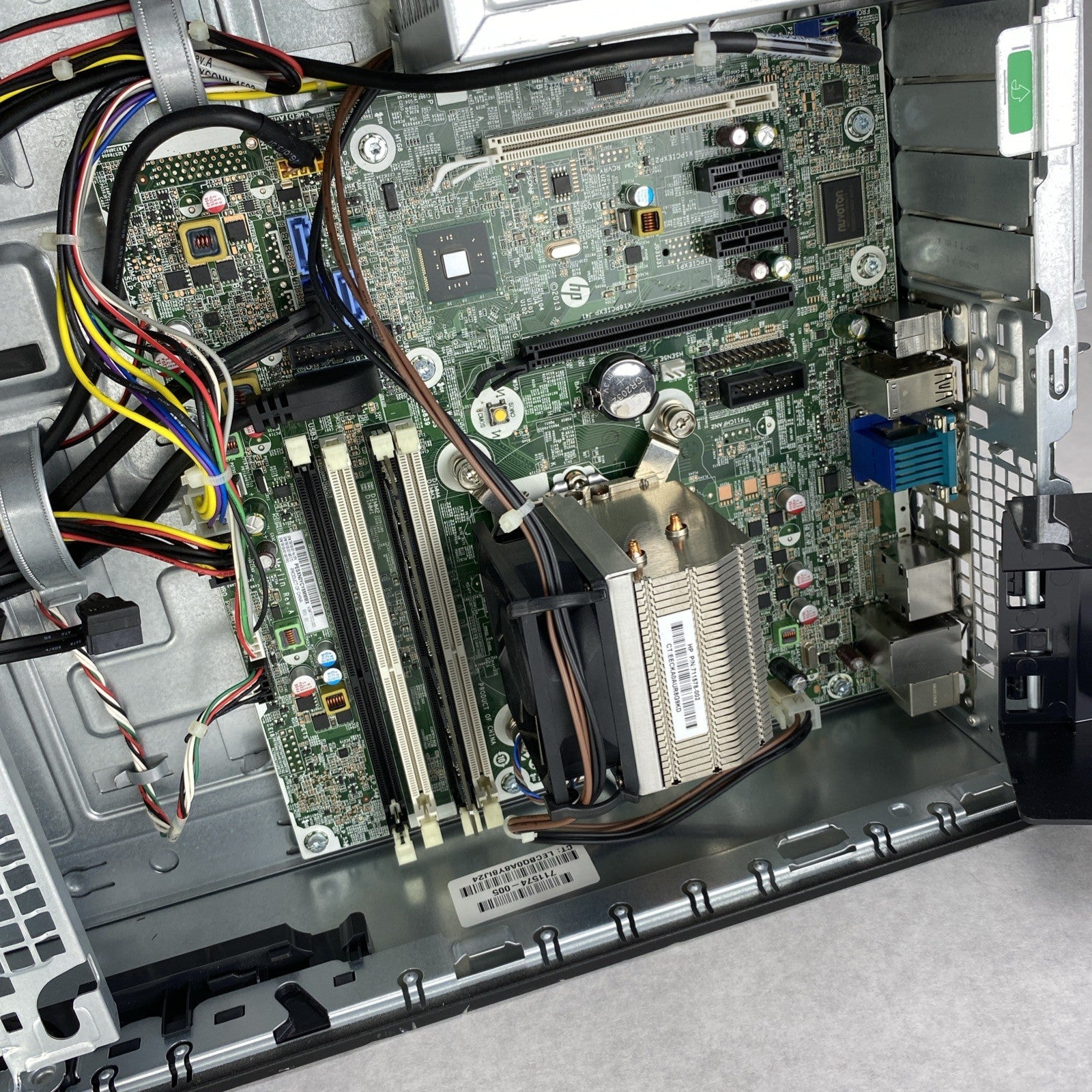 HP EliteDesk 800 G1 SFF Intel Core i5-4590 3.30GHz 1x8GB RAM No HDD No OS