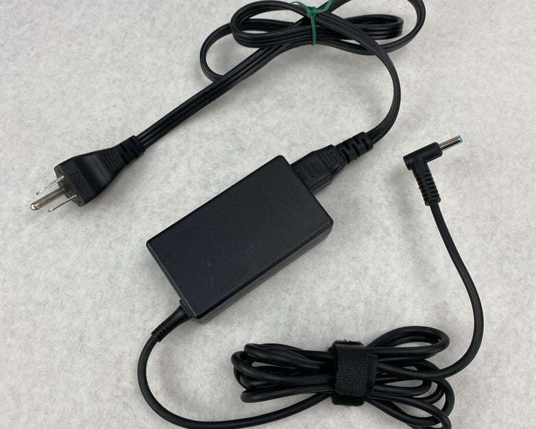 HP TPN-CA16 65W 19.5V 3.33A Blue Tip Barrel Laptop AC Adapter (Lot of 10)
