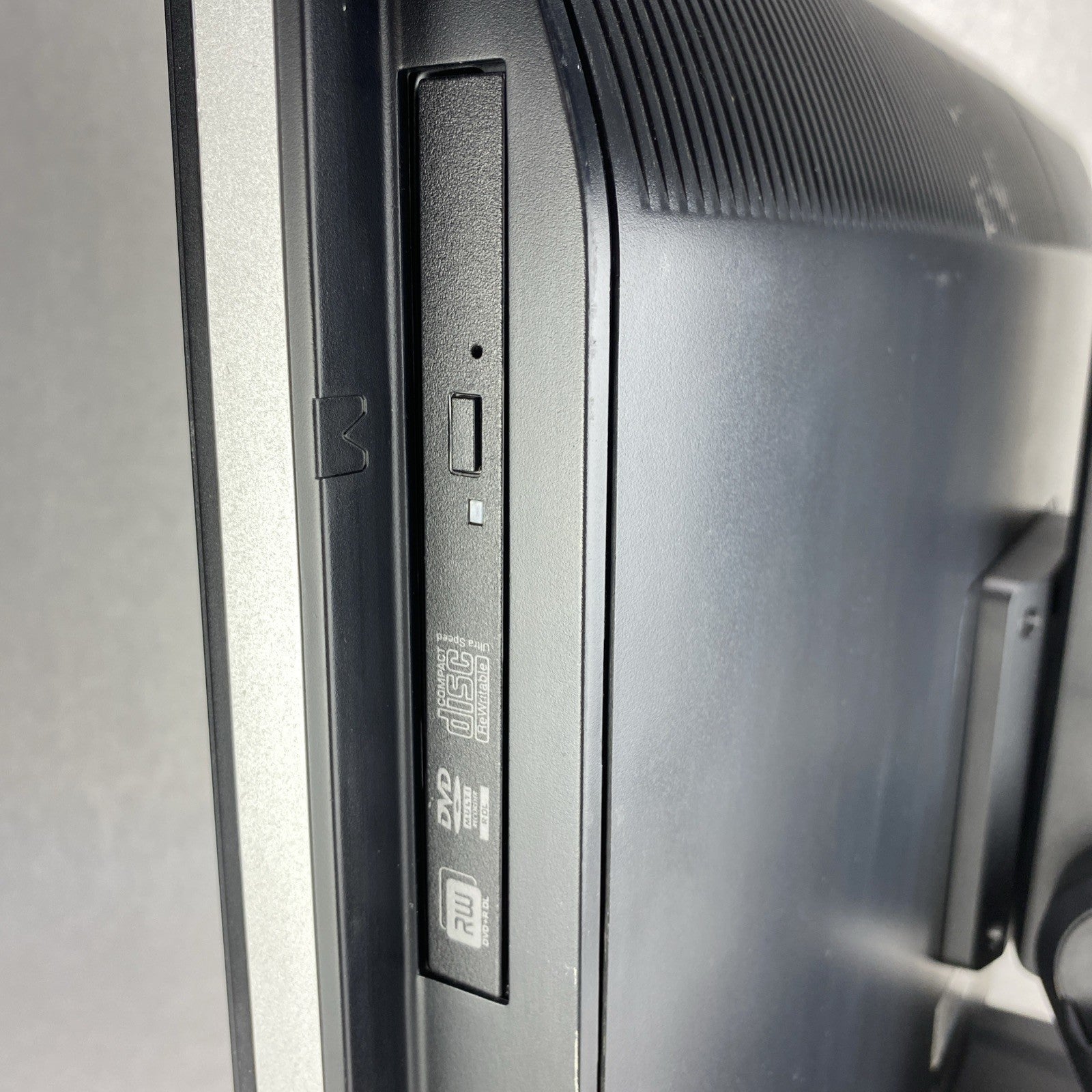 HP Compaq Elite 8300 AIO 23" Touch i5-3470 3.20GHz 4GB RAM DVDRW Stand No HDD OS