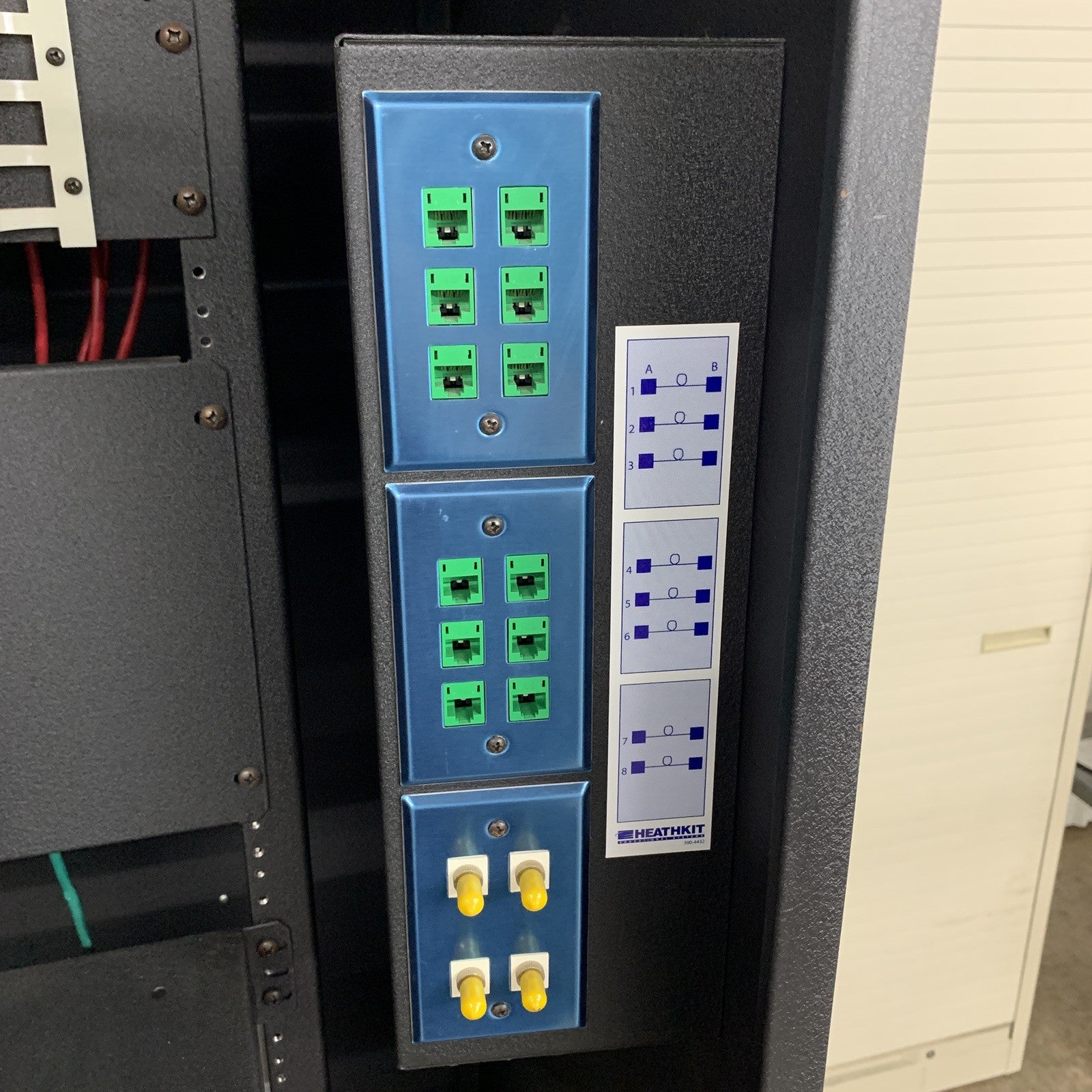 Heathkit TelCom Technology Rack 390-4432