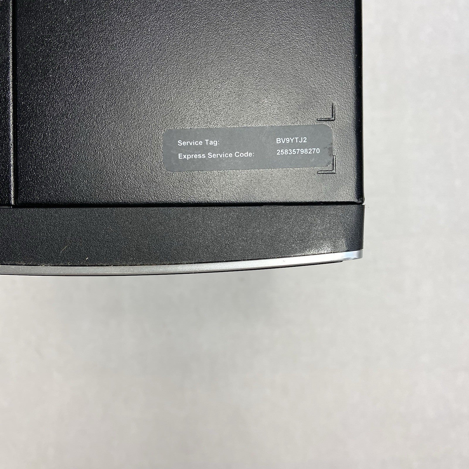 Dell Inspiron 3668 MT Intel Core i5-7400 3GHz 8GB RAM No HDD No OS3