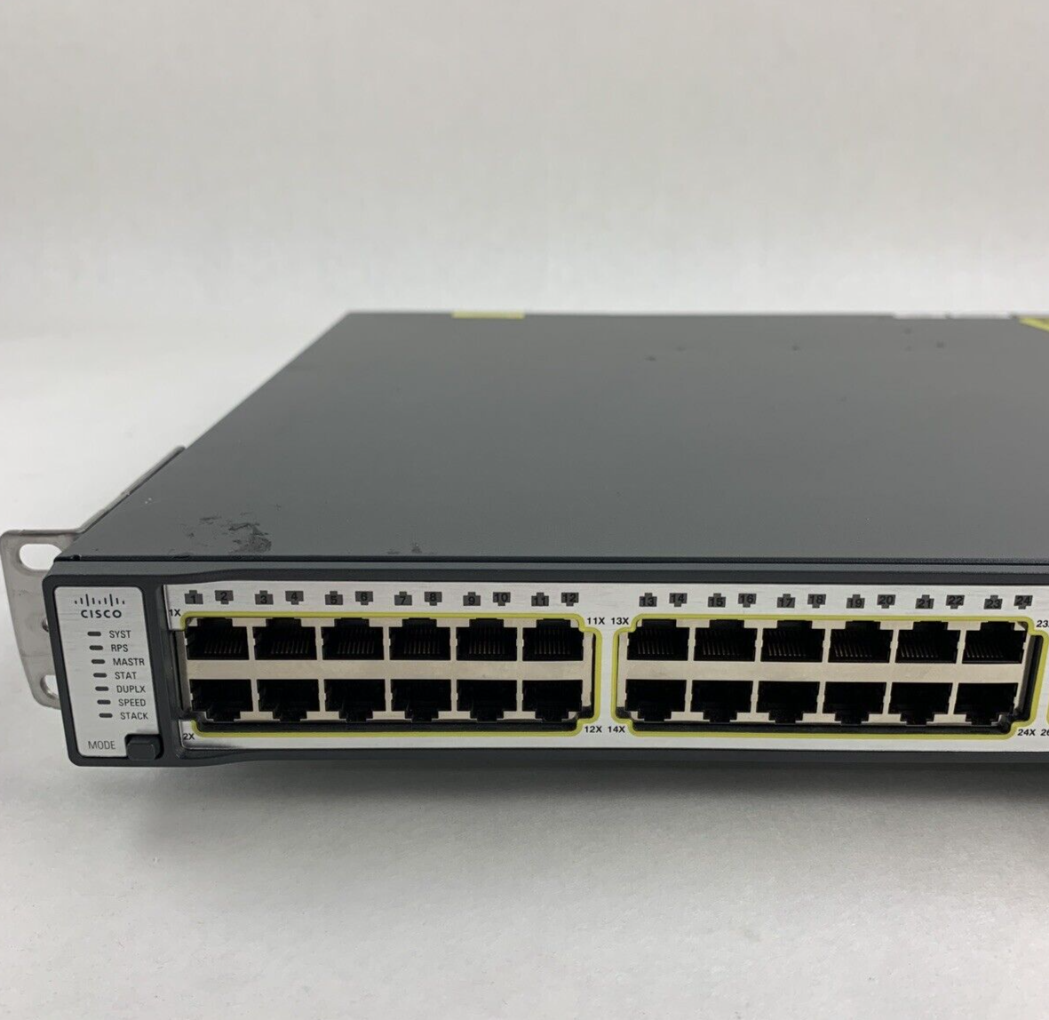 Cisco WS-C3750E-48TD-S V01 48-Port Gigabit Switch Tested Reset