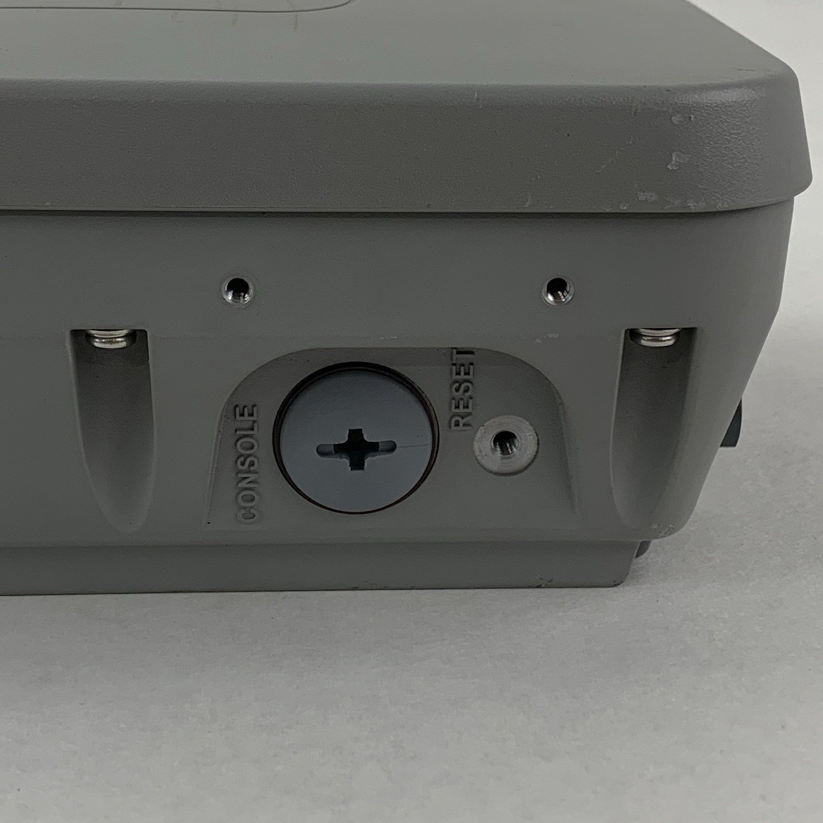 Cisco AIR-AP1562I-B-K9 802.11ac Outdoor Access Point Tested  No Reset Screw4