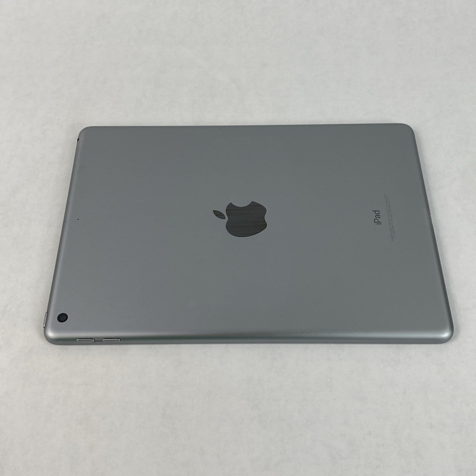 Apple iPad 6th Gen A1893 32GB 9.7" Retina Wi-Fi Space Gray IOS 17.7.1015