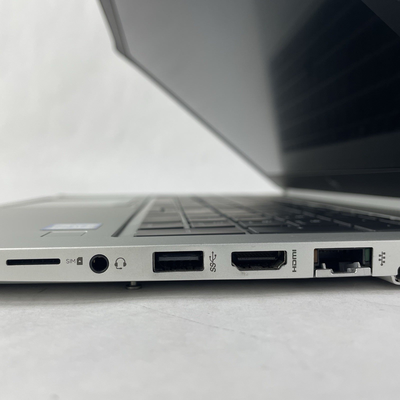 HP EliteBook 850 G6 15.6" i7-8665U 1.90 GHz 8 GB RAM No SSD/OS/AC - Bad Corners6