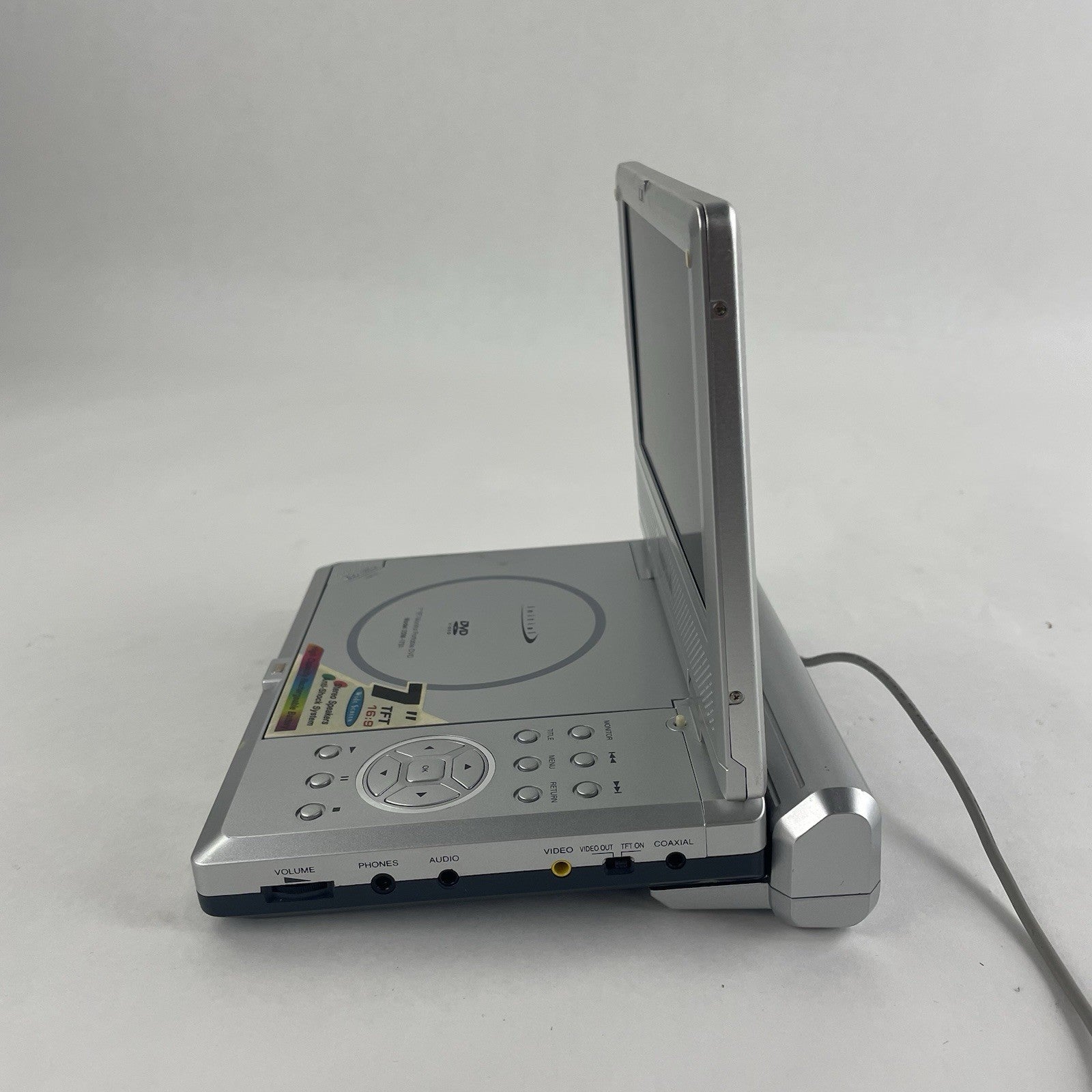 Initial IDM-1731 Portable DVD Player (7") Tested with AC Adapter9