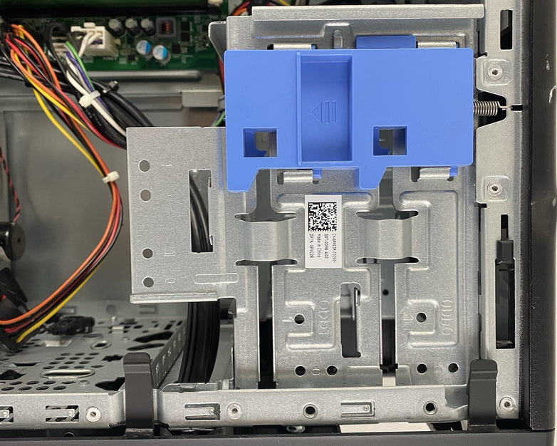 Dell Precision T1700 MT Intel Xeon E3-1226 v3 3.3GHz 8GB RAM No HDD No OS