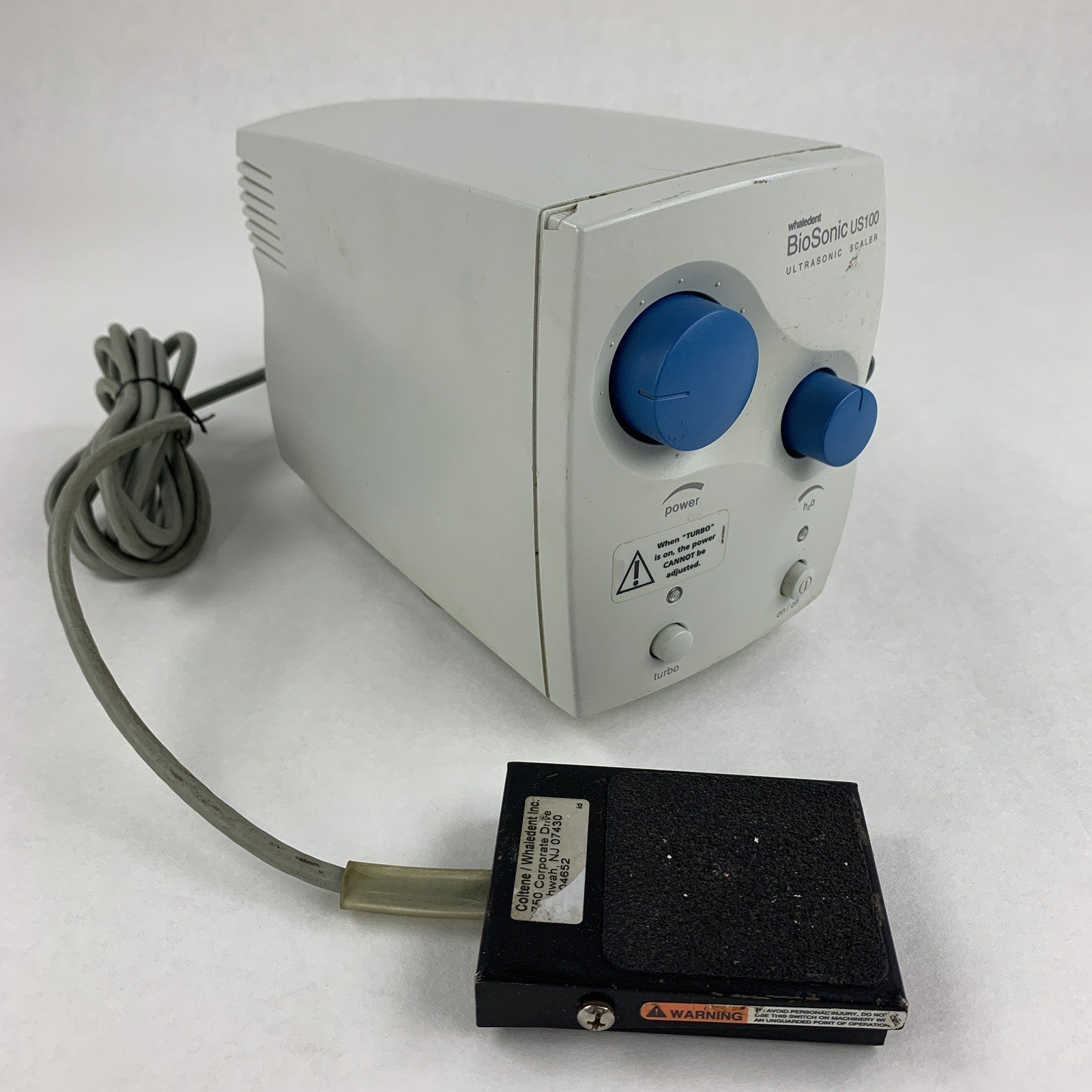 Whaledent BioSonic US100 Ultrasonic Scaler Powers On