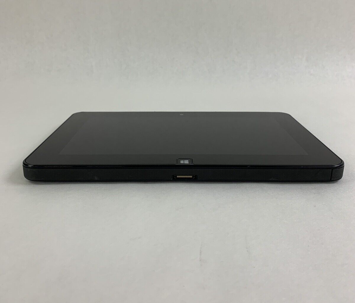 Motion CL920 Tablet PC Pentium N3540 2 GB Ram No HDD, OS, Battery Corner Bent