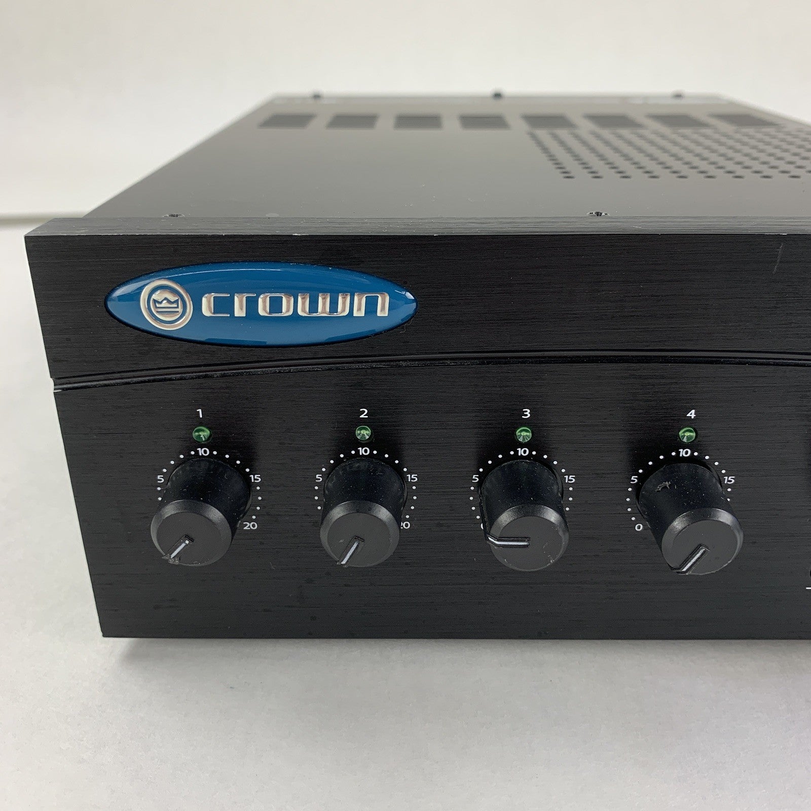 Crown 160MA Commercial Mixer Amplifier 4 Input 60W Ohm 1-2 Power Tested