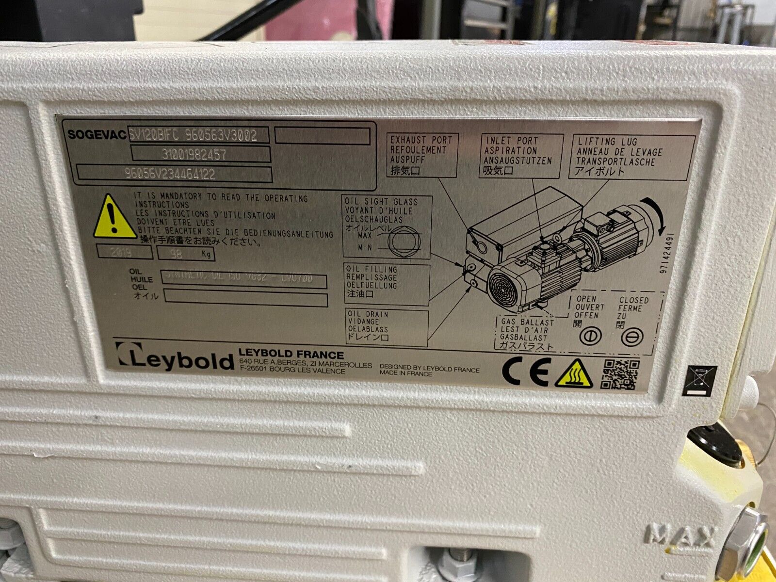 Sogevac Leybold SV120BIFC 960563V3002 Vacuum Pump - Parts or Repair