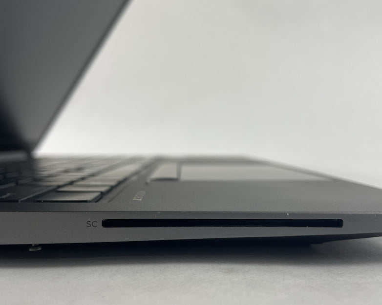 HP ZBook FireFly 15 G8 15.6" i7-1165G7 2.80 GHz 16 GB RAM No SSD/OS/AC