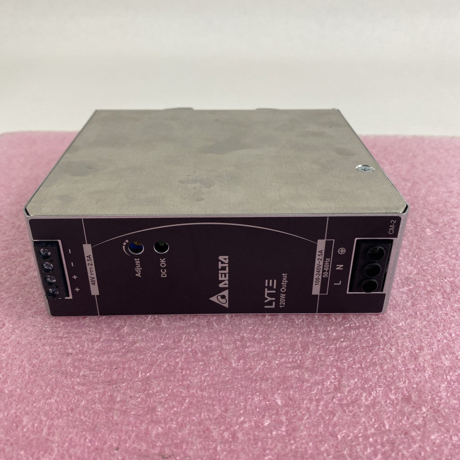 Delta DRL-48V120W1AA Switching Power Supply1