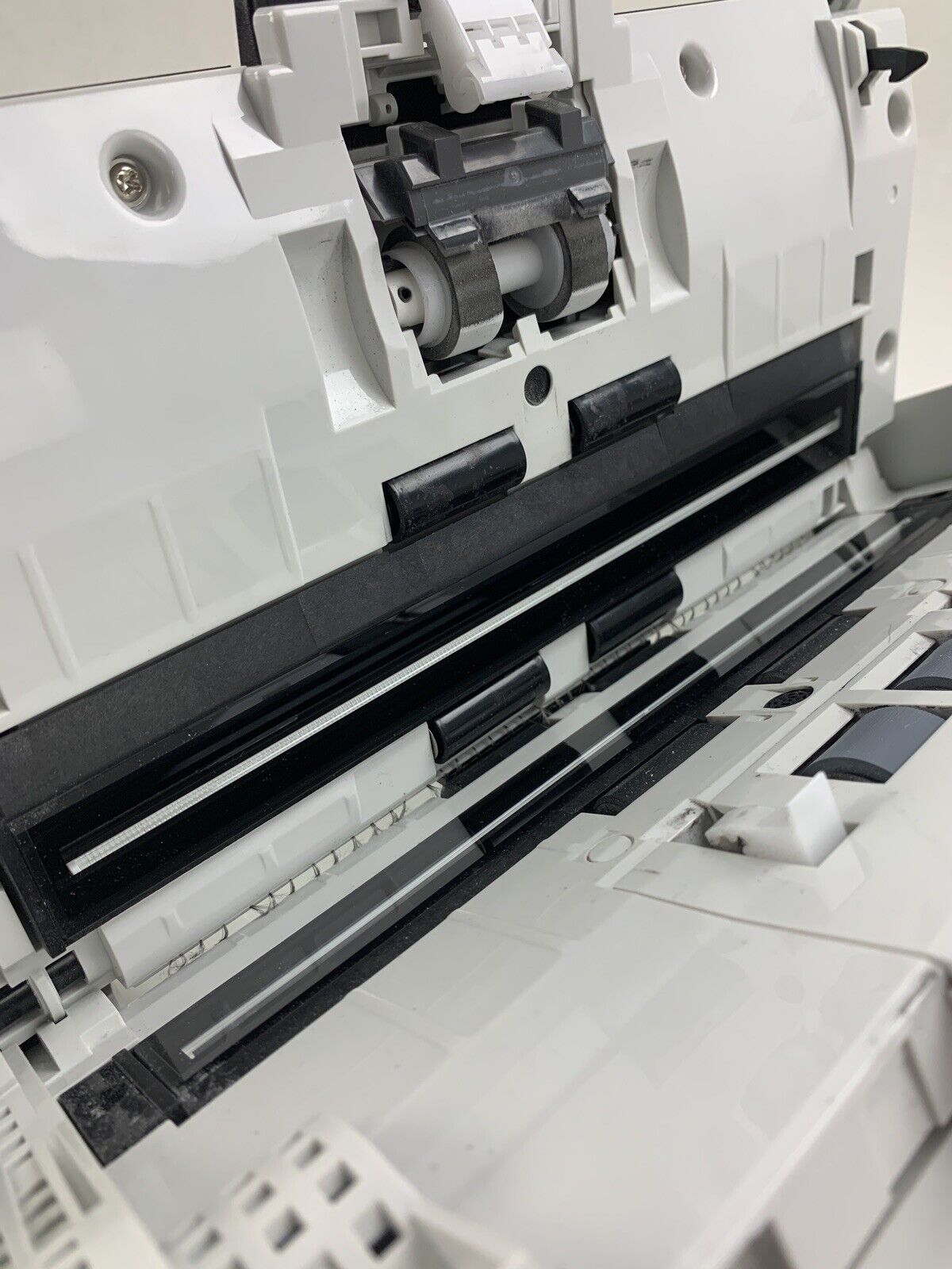 Kodak S2050 Sheetfed Document Scanner 600 DPi No Trays Powers Parts and Repair