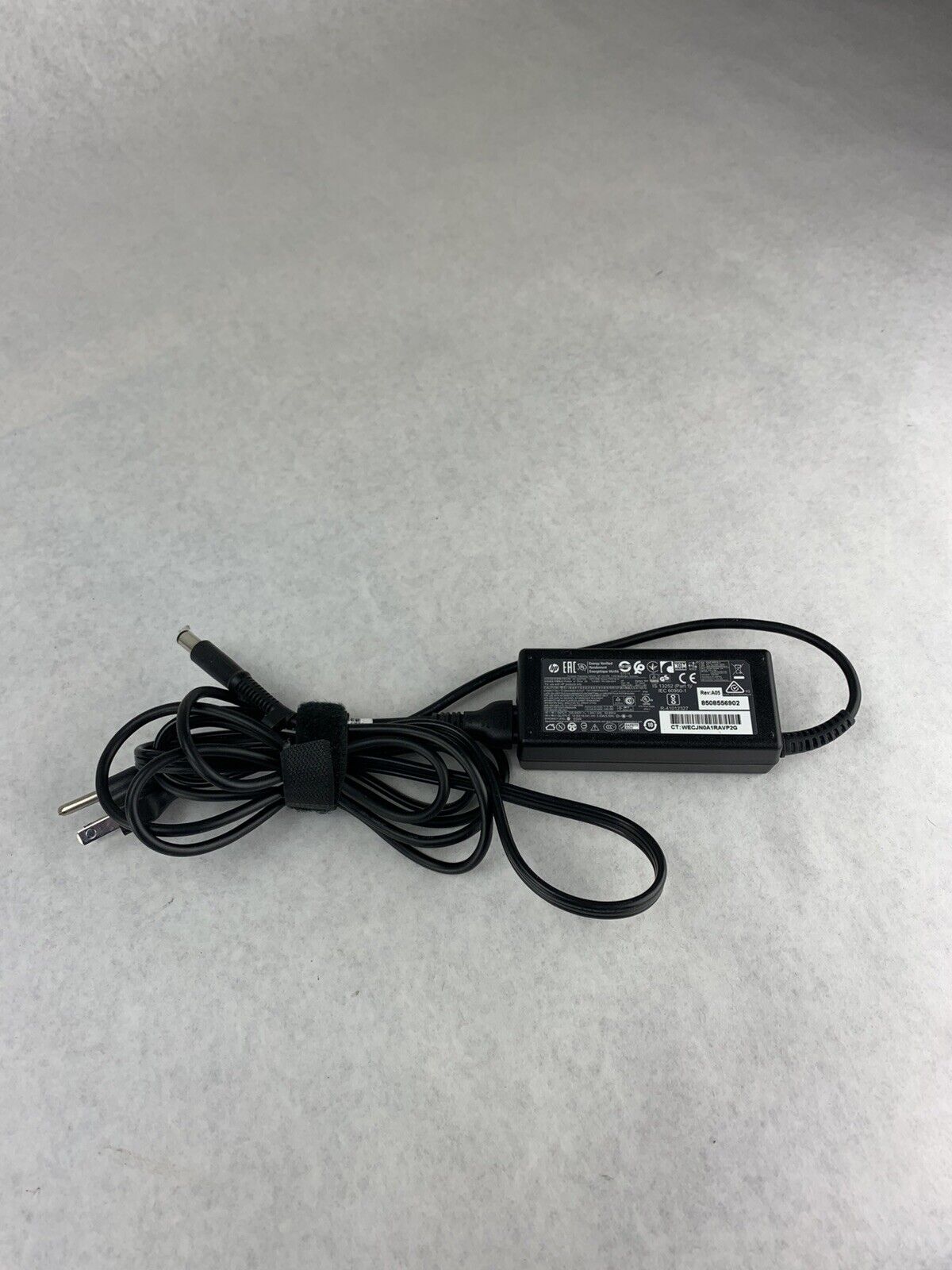 HP PPP019L-S AC Adapter 19.5V 65W (Lot of 4)