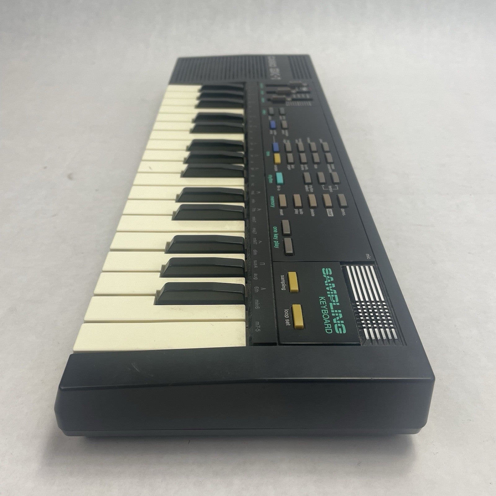Casio SK-1 Portable 32 Key Sampling Keyboard12