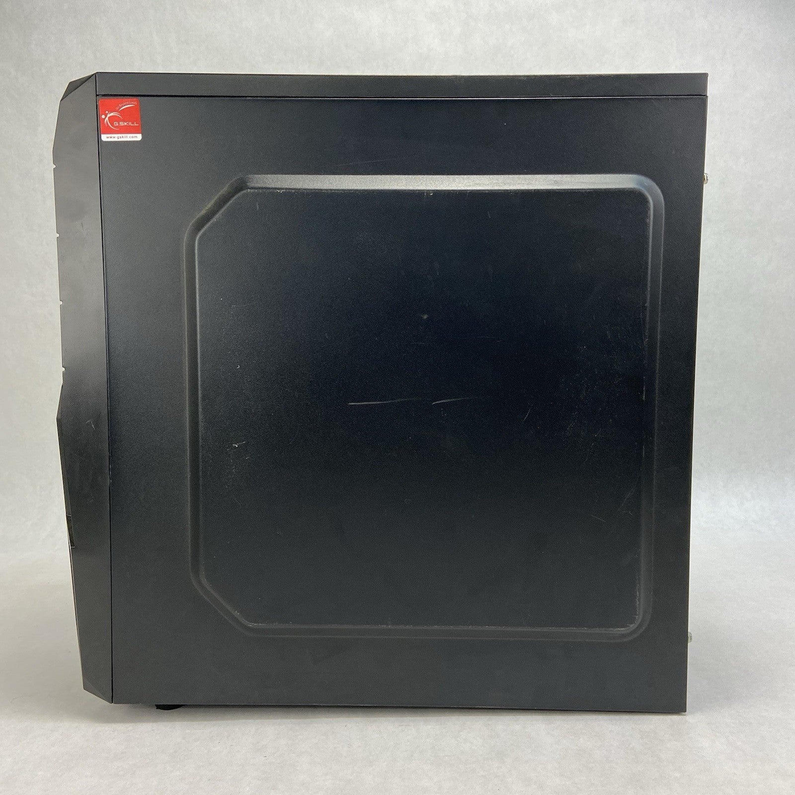 iBox Force 1804 Mid Tower Computer Case Bare Bones No PSU3