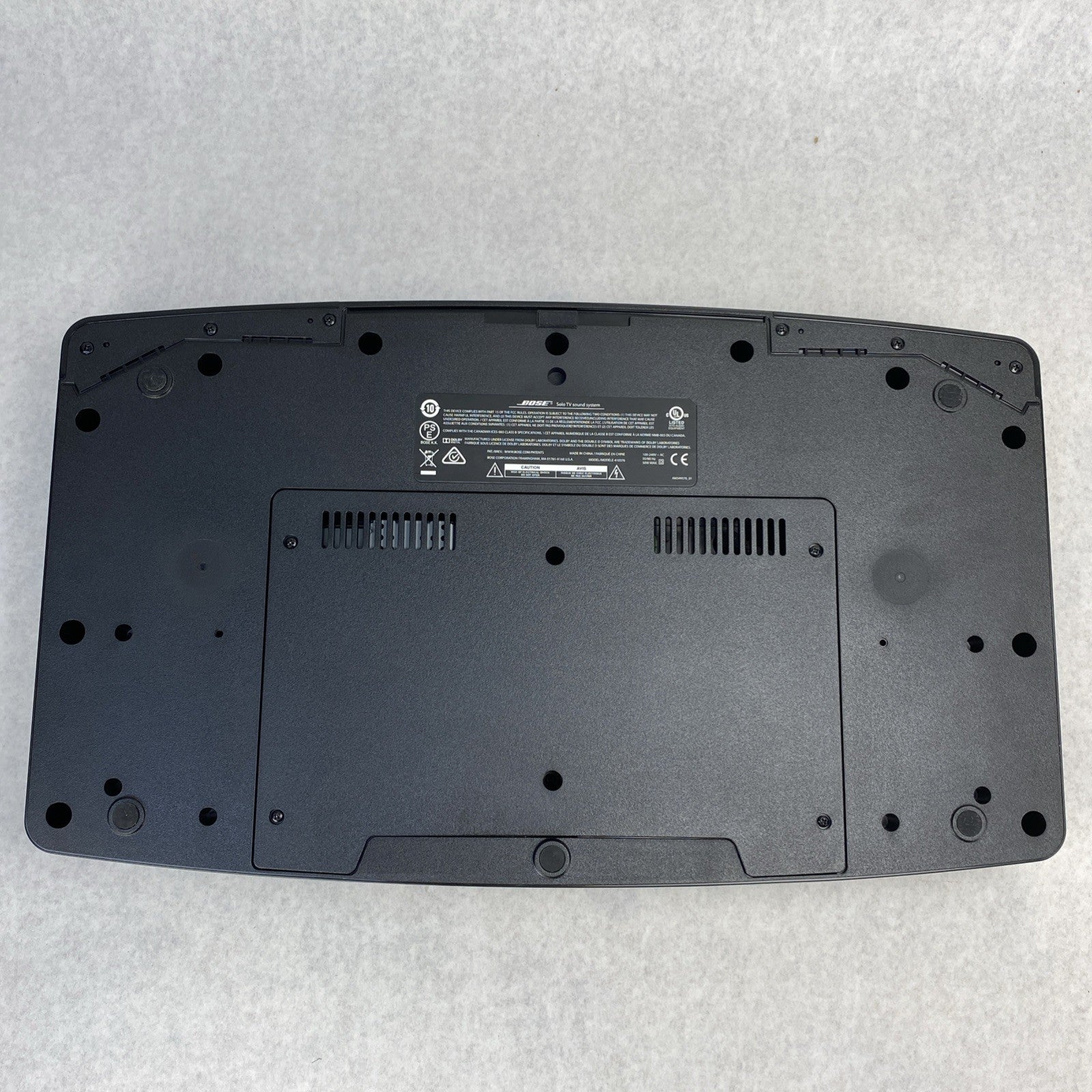 Bose 410376 Solo TV Sound System - No Cord and Remote9