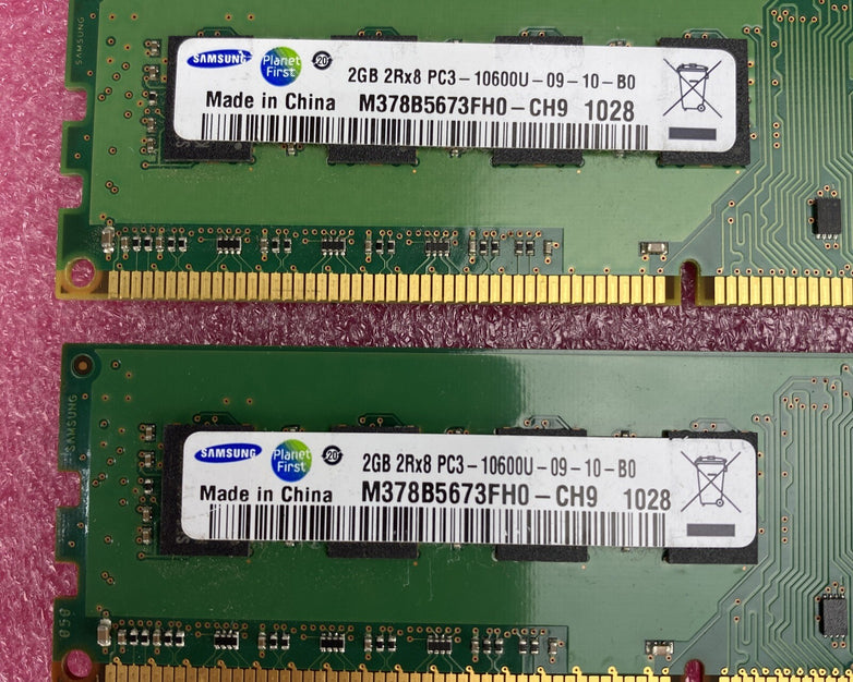 Lot of ( 2 ) 2GB Samsung M378B5673FH0-CH9 PC3-10600U DDR3-1333MHz 2Rx8 Non-ECC