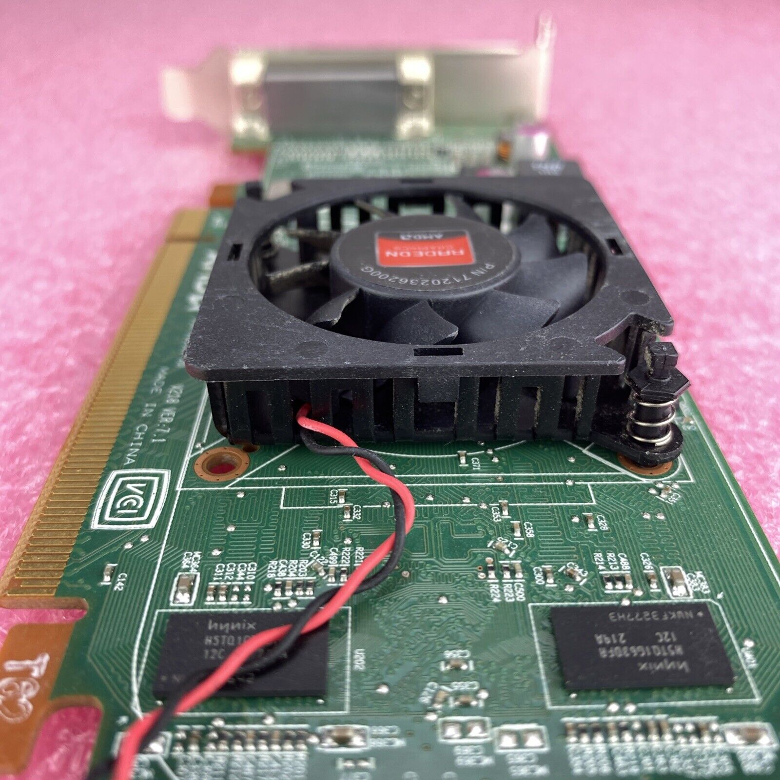 Dell AMD Radeon HD 6350 512MB DDR3 PCIe x16 Graphics Card 01CX3M Lot Of 3
