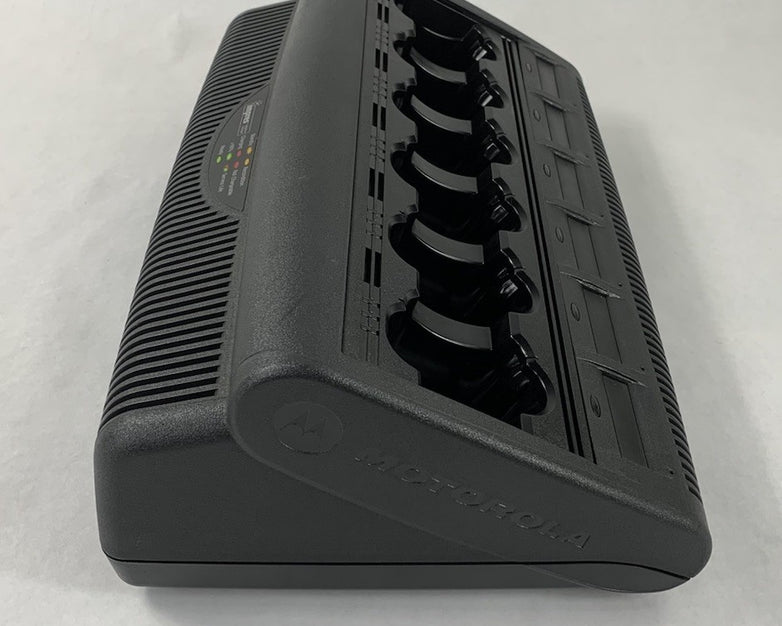 Motorola Impress WPLN4121BR XTS5000 Radio Multi Charger