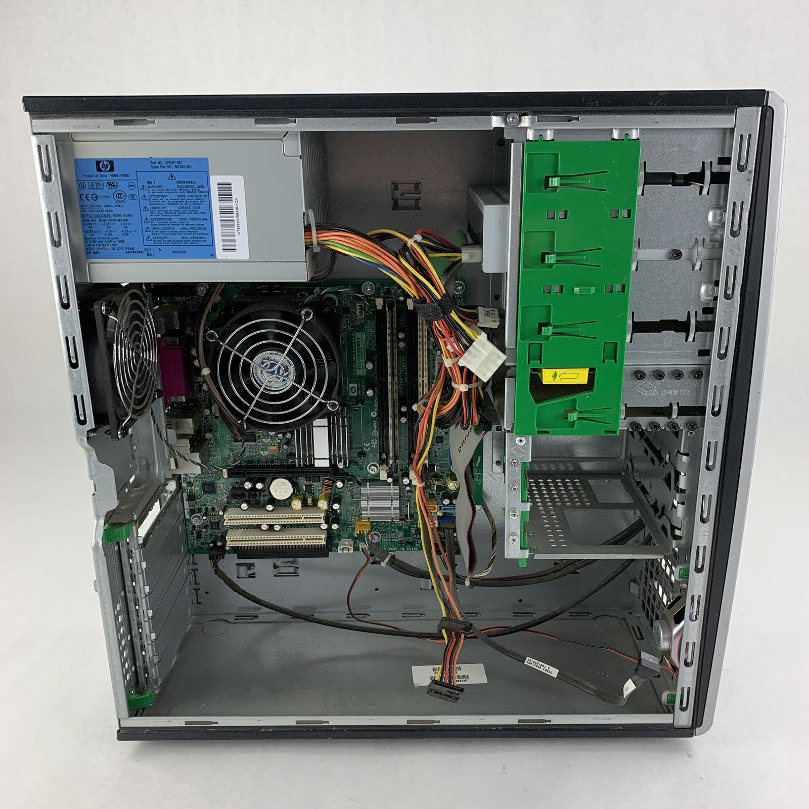 HP Compaq DC7600 MT Desktop Intel Pentium 4 3.20 GHz 512 MB No OS No HDD