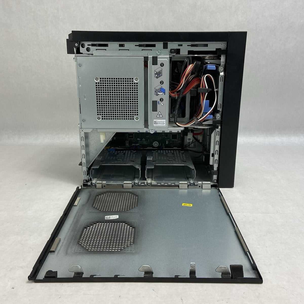 Dell Precison 3630 Tower Intel Core i7-8700K 3.7GHz 16GB RAM WX3100 No HDD/OS8