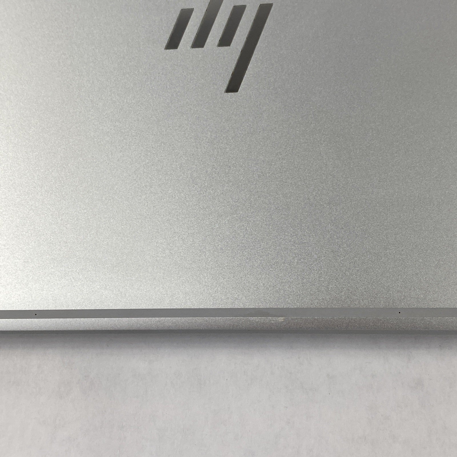 HP EliteBook x360 1030 G8 13.3" Touch i7-1185G7 3.00 GHz 16 GB RAM No HDD No OS