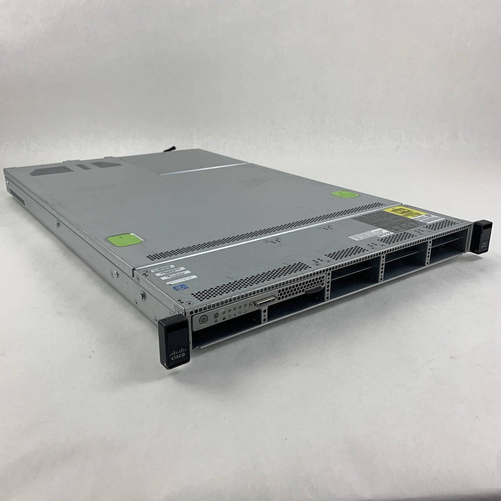 Cisco UCS C220 M3 1U Server 2x E5-2670 2.5 GHz 128 GB Ram No OS No HDD0