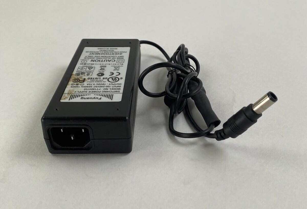 Lot of 4 Fuyuang FY1904750 19V 4.75A Switching AC Adapter Power Supply