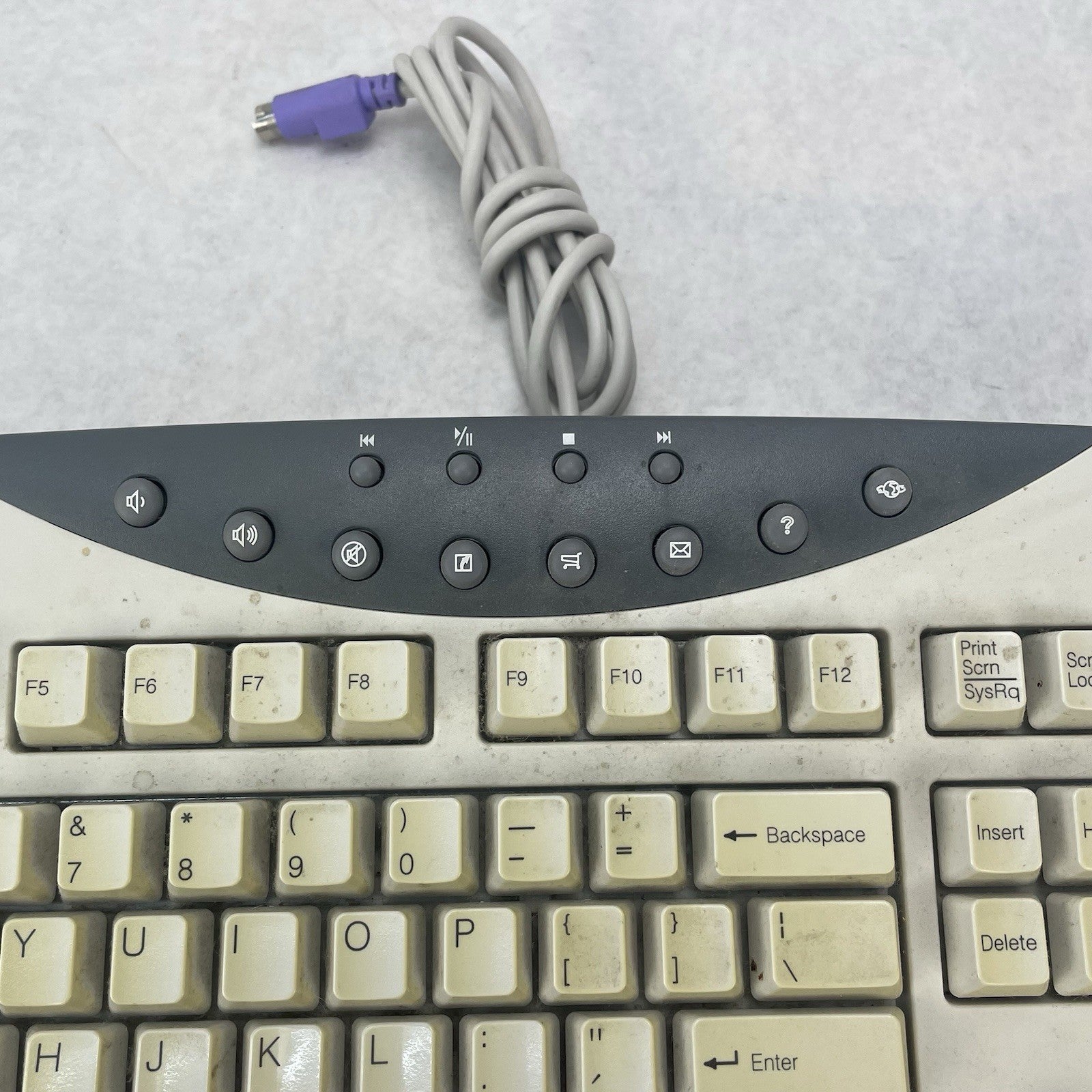 Gateway Keyboard RT3602 Vintage Wired Tested4
