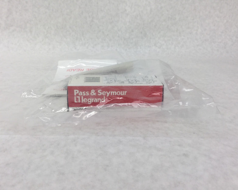 XEROX 600S3703 Receptacle & Cover Plate New