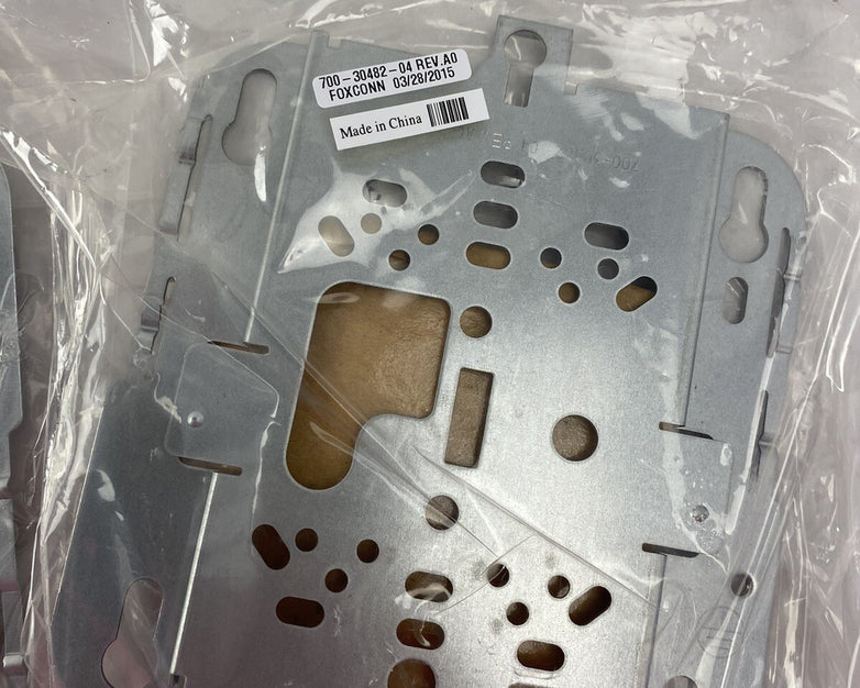 Cisco 69-1820-05 Wireless Mounting Bracket Kit Contains 700-30482-04 Bracket