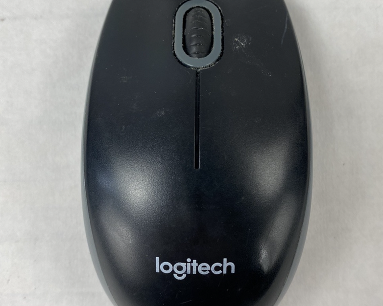 Lot of 6 Logitech M-U0026 USB Universal Wired Optical Mouse Tested
