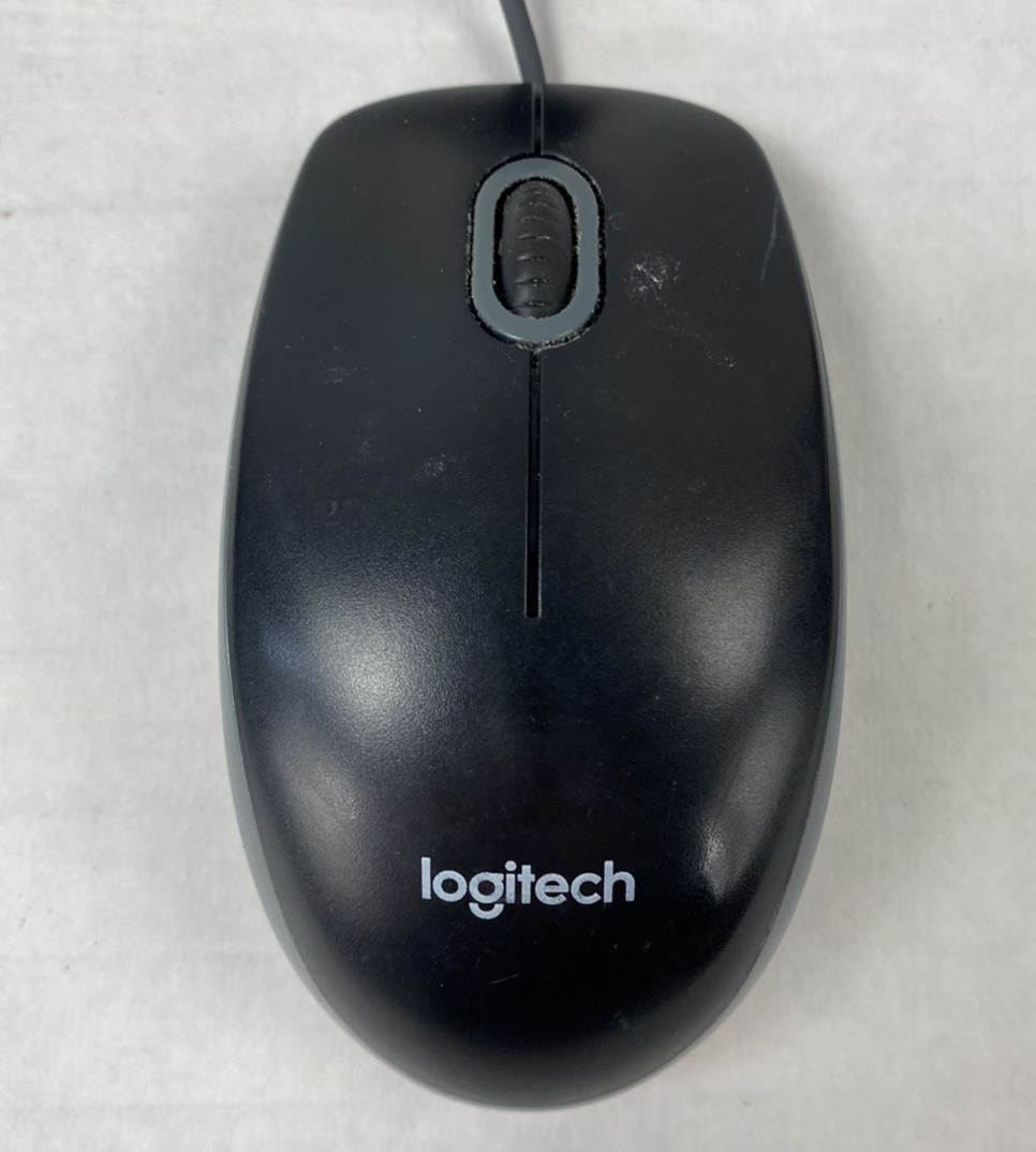 Lot of 6 Logitech M-U0026 USB Universal Wired Optical Mouse Tested