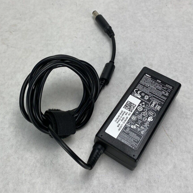Lot of 6 Dell LA65NS2-01 DP/N: 06TM1C 65W 19.5V 3.34A AC Adapter