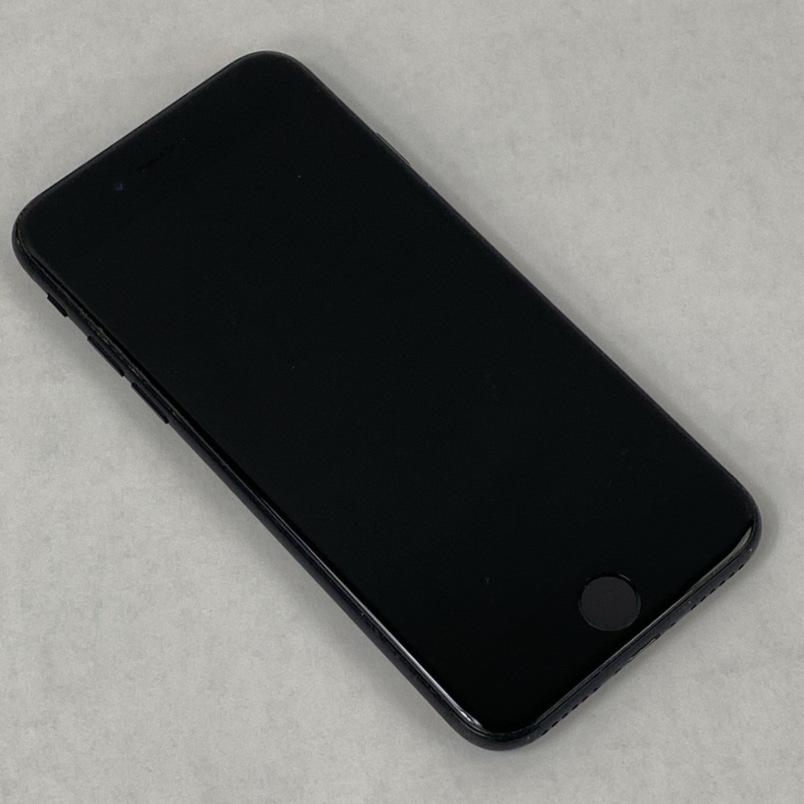 Apple iPhone SE 2nd Gen A2275 64GB AT&T 4.7" Black IOS 26.1 83% Battery Health2