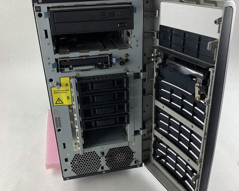 HP Proliant ML150 G2 Tower Server 1x Xeon 3.0 GHz 3 GB Ram No OS No HDD